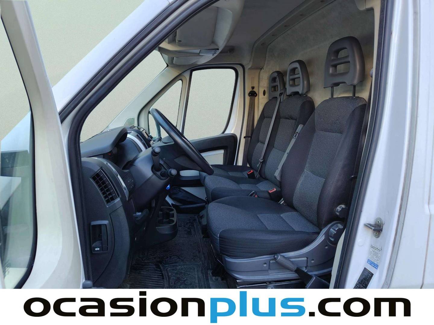 Foto asientos delanteros Fiat Ducato Fiat Ducato Furgon 2.3 Multijet 35 Largo Techo Alto (130 CV)