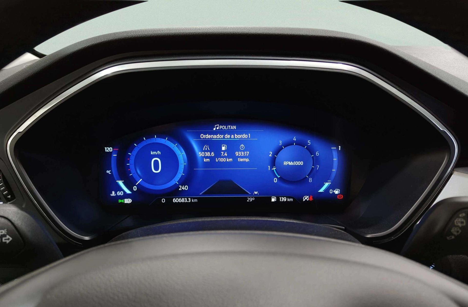 Ford Kuga 1.5 EcoBoost Titanium 4x2 - foto 26