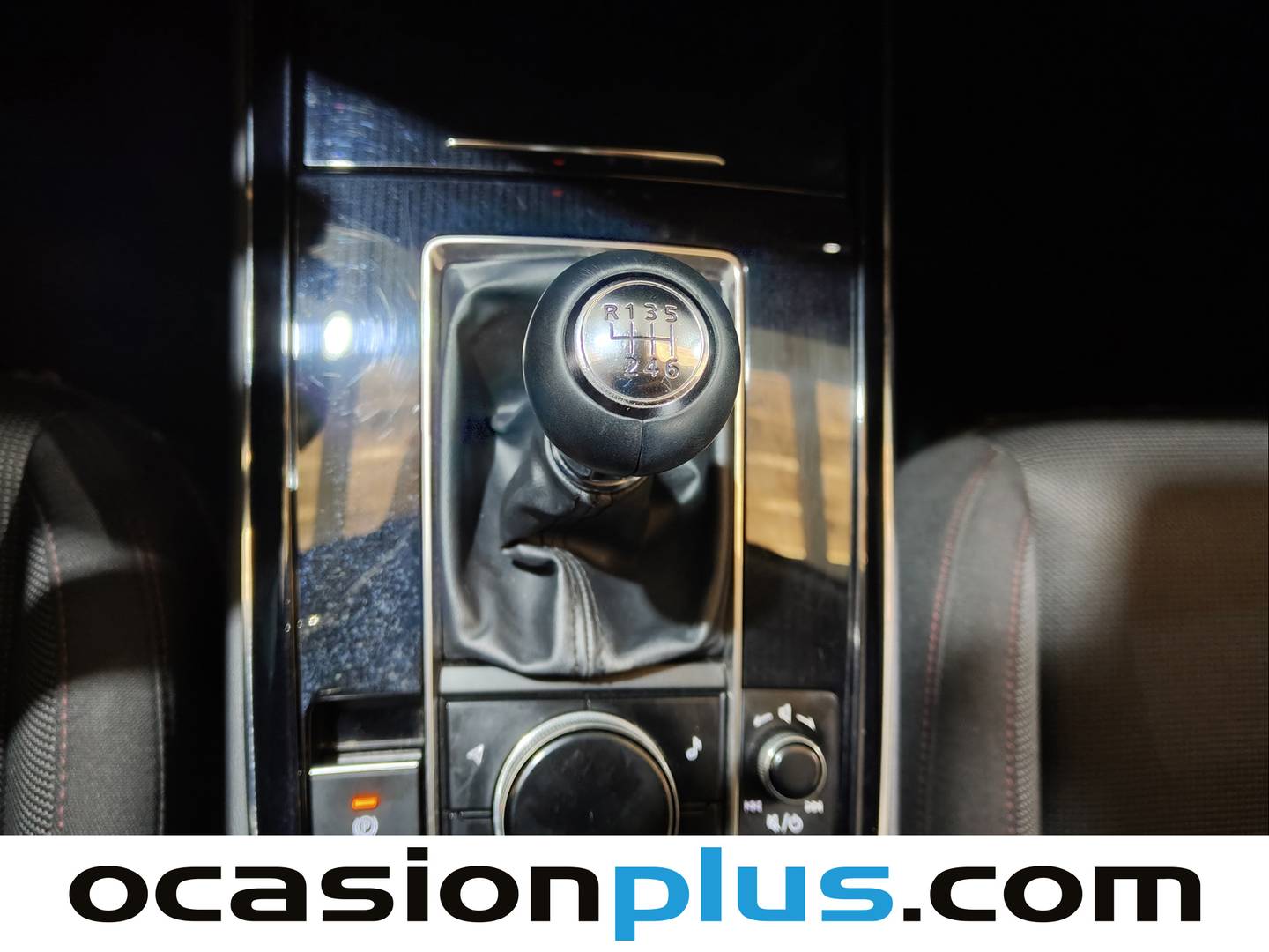 Foto Mazda CX-30 Mazda CX-30 2.0 e-SKYACTIV-G Homura 2WD (150 CV)