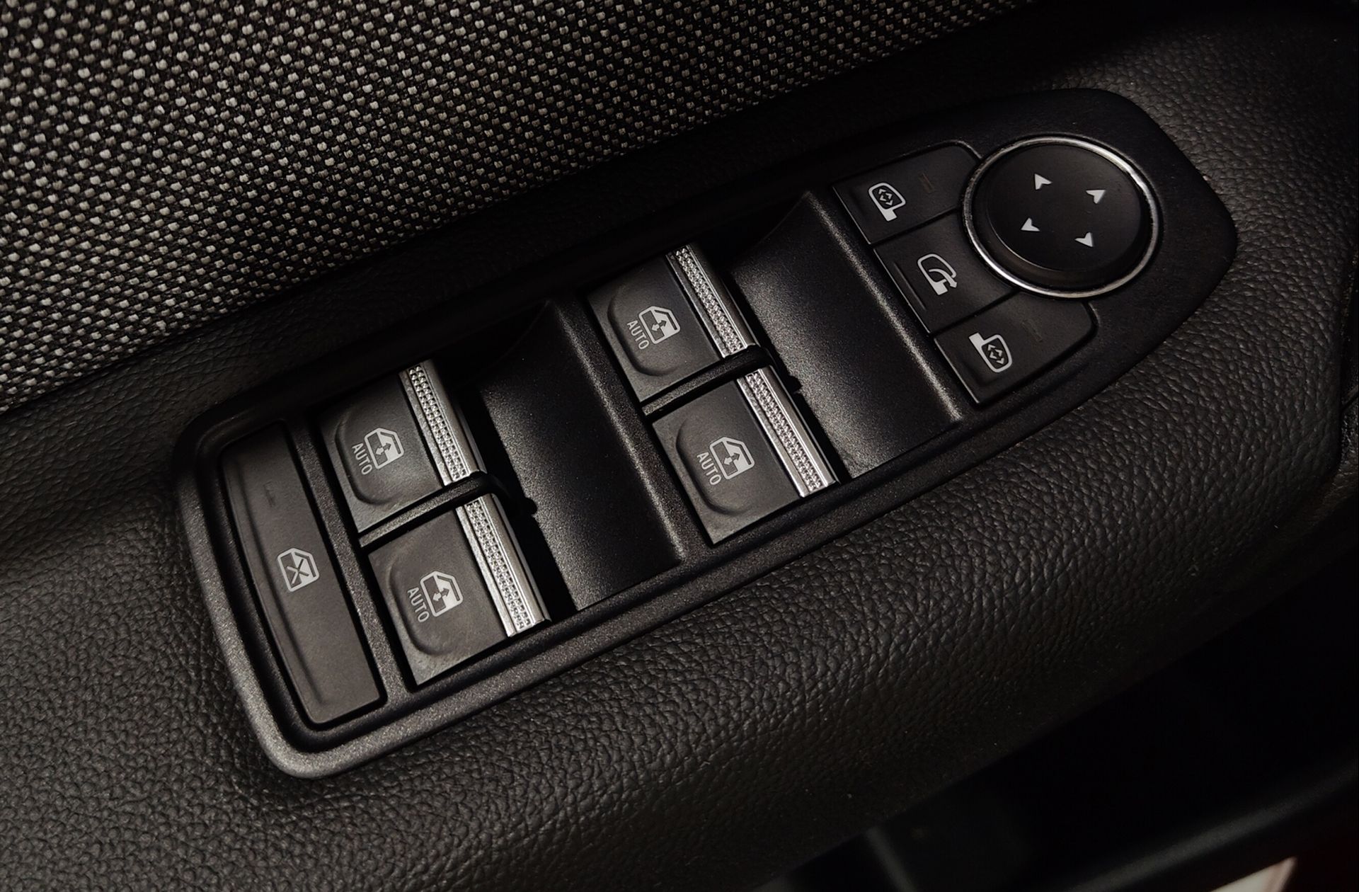 Renault Captur Techno E-Tech Híbrido - foto 34