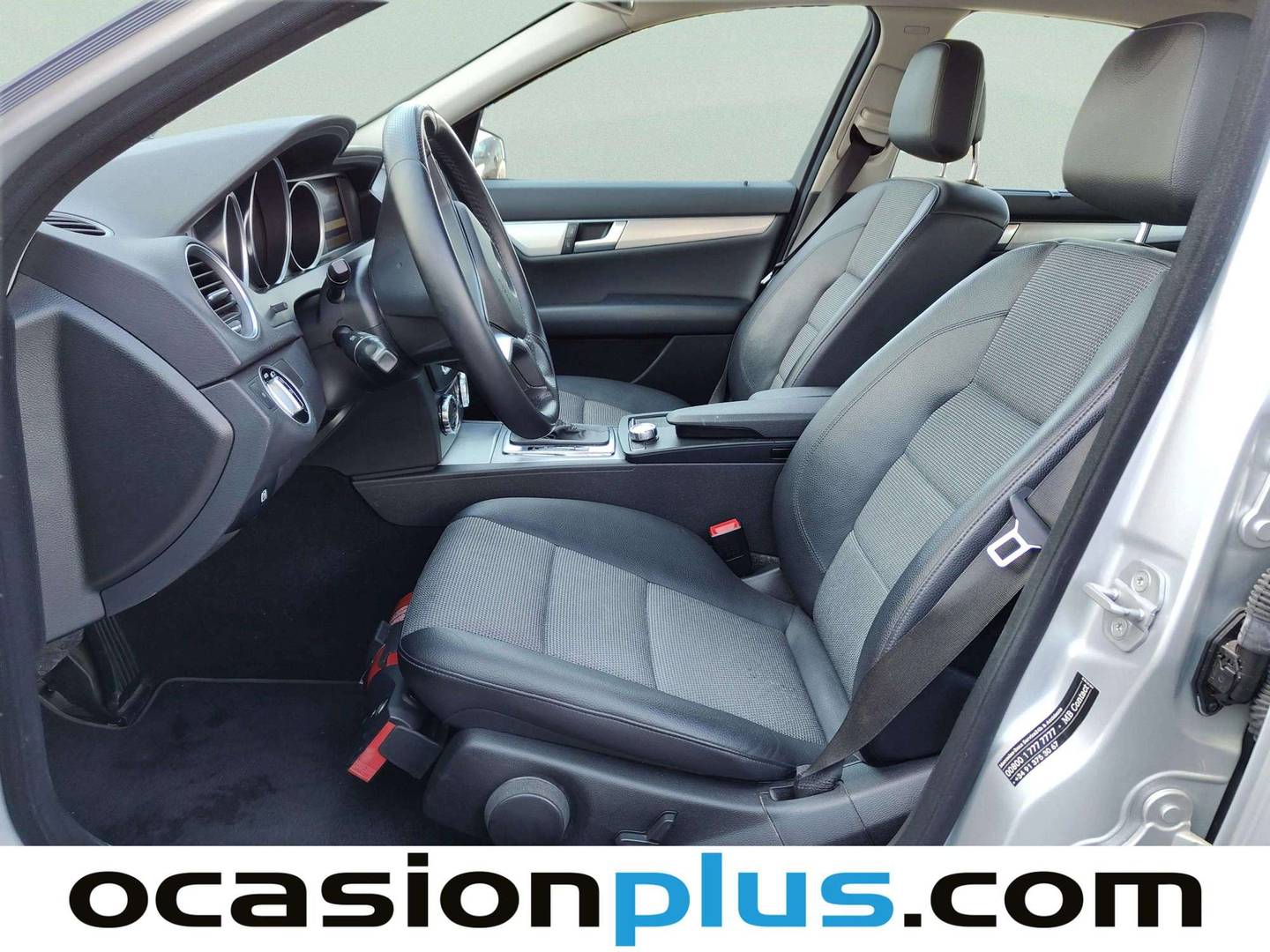 Foto asientos delanteros Mercedes Clase C Mercedes Clase C 180 Blue Efficiency Avantgarde (156 CV)