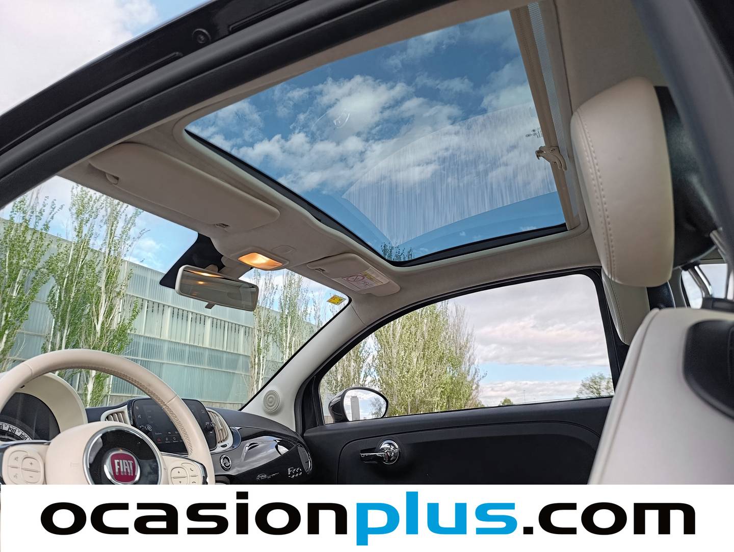 Extras y acabados del Fiat 500 Fiat 500 1.2 8v Lounge (69 CV)