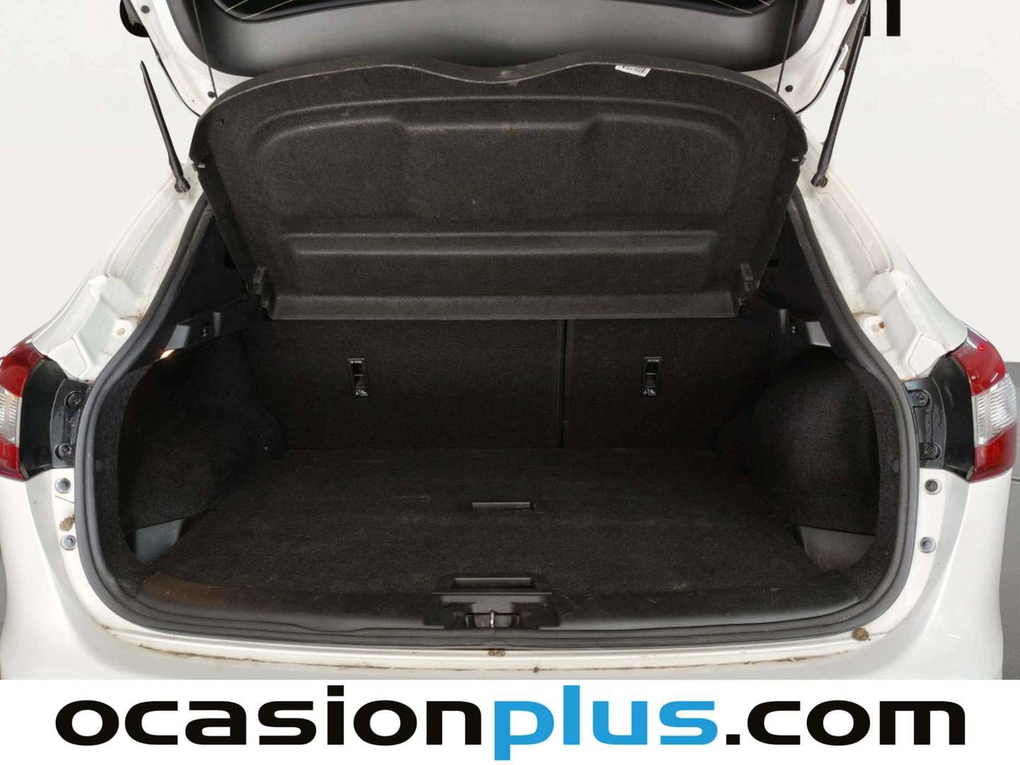 Fotos maletero Nissan QASHQAI Nissan Qashqai DIG-T 115 Tekna Premium 4X2 XTronic (115 CV)