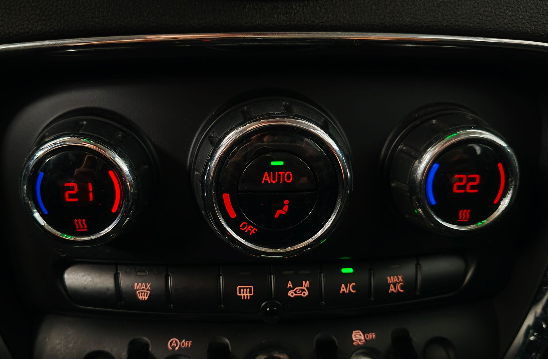 MINI Clubman Cooper D - foto 32