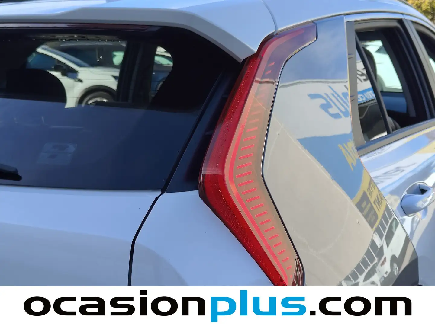 Foto KIA Niro Kia Niro 1 GDi HEV Emotion  (141 CV)