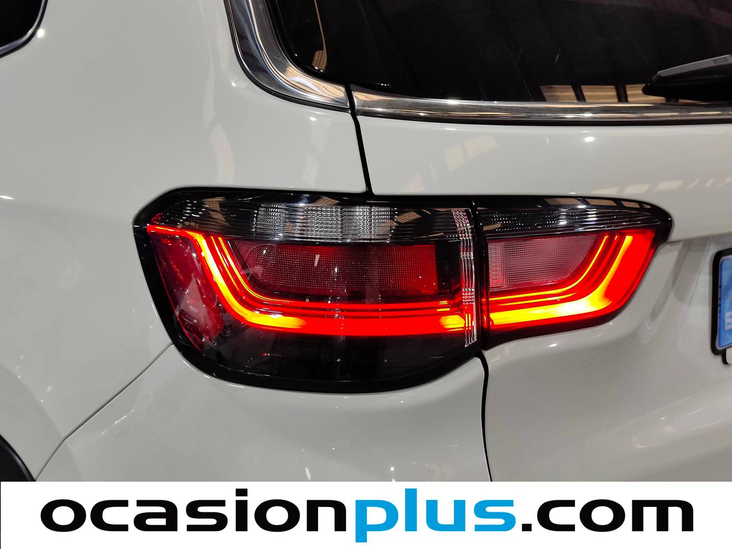 Foto Jeep Compass Jeep Compass 1.3 Gse Limited 4x2 FWD (130 CV)