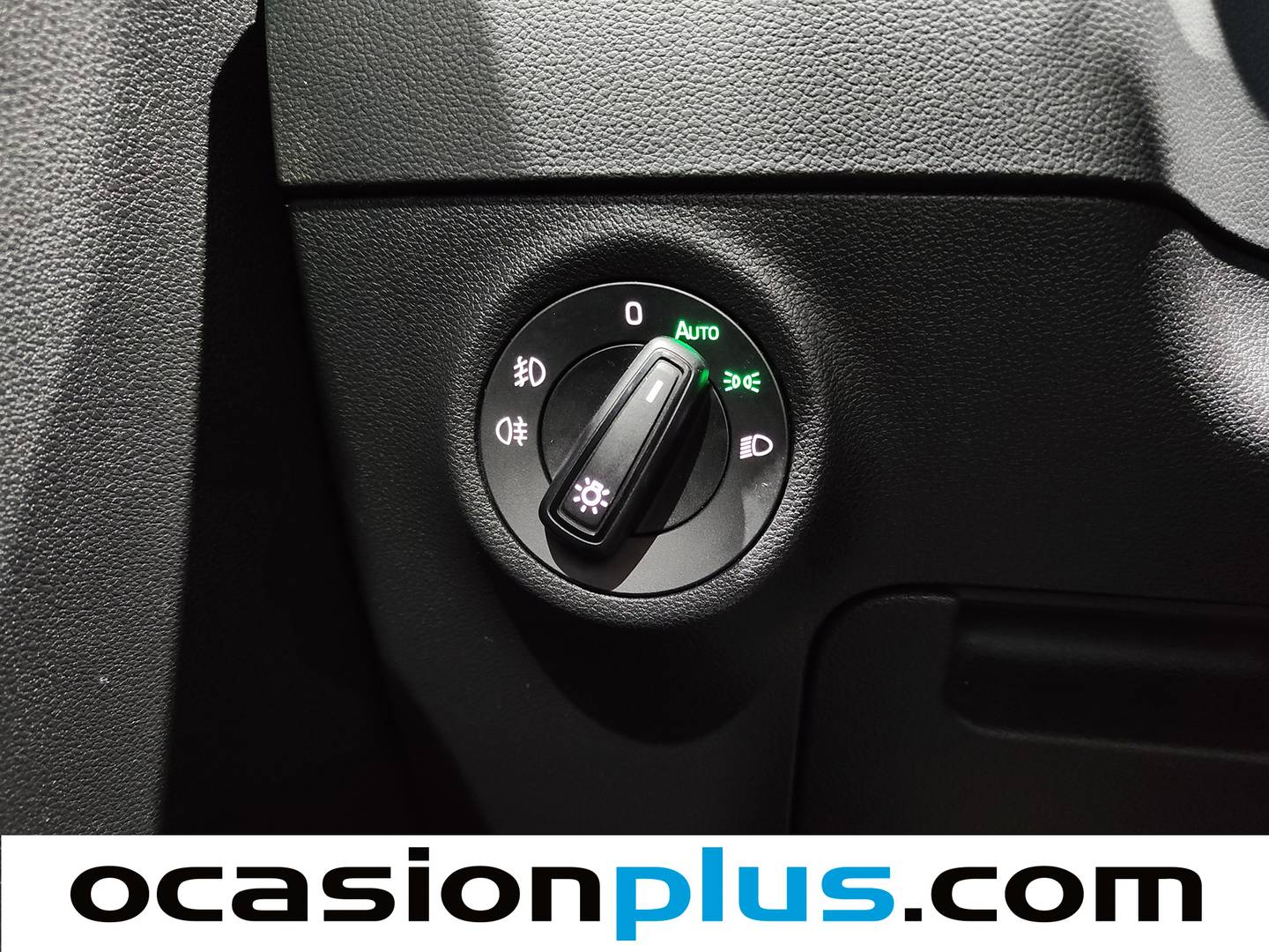 Skoda Karoq Skoda Karoq 1.5 TSI ACT Selection DSG (150 CV) de ocasión