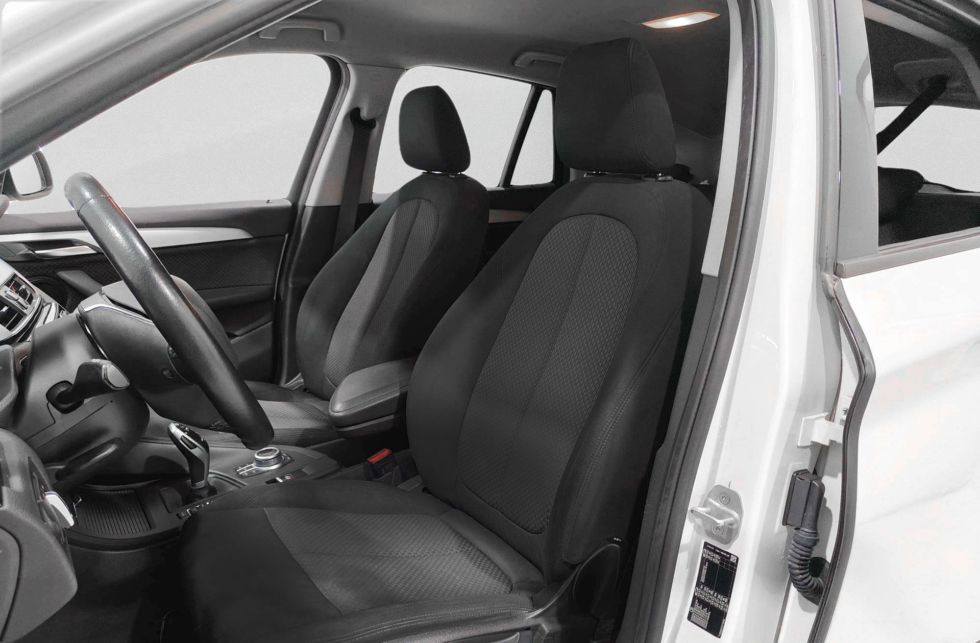 BMW X1 sDrive18d - foto 10