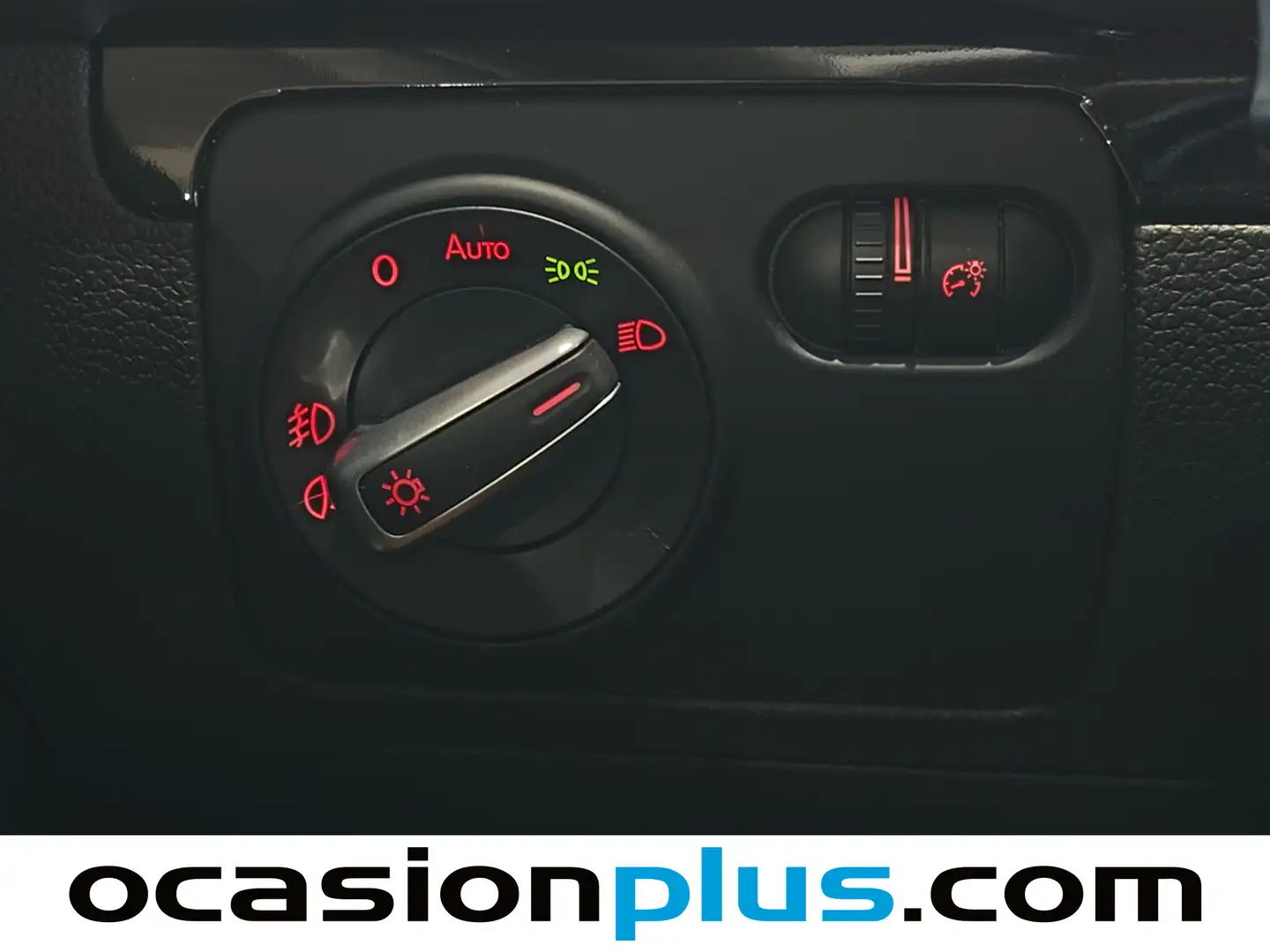 Foto Volkswagen Scirocco Volkswagen Scirocco Typhoon by R-Line 2.0 TSI BMT (180 CV)