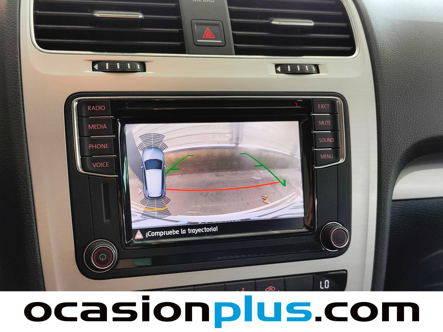 Equipamiento del Volkswagen Scirocco Volkswagen Scirocco Typhoon by R-Line 1.4 TSI BMT (125 CV)
