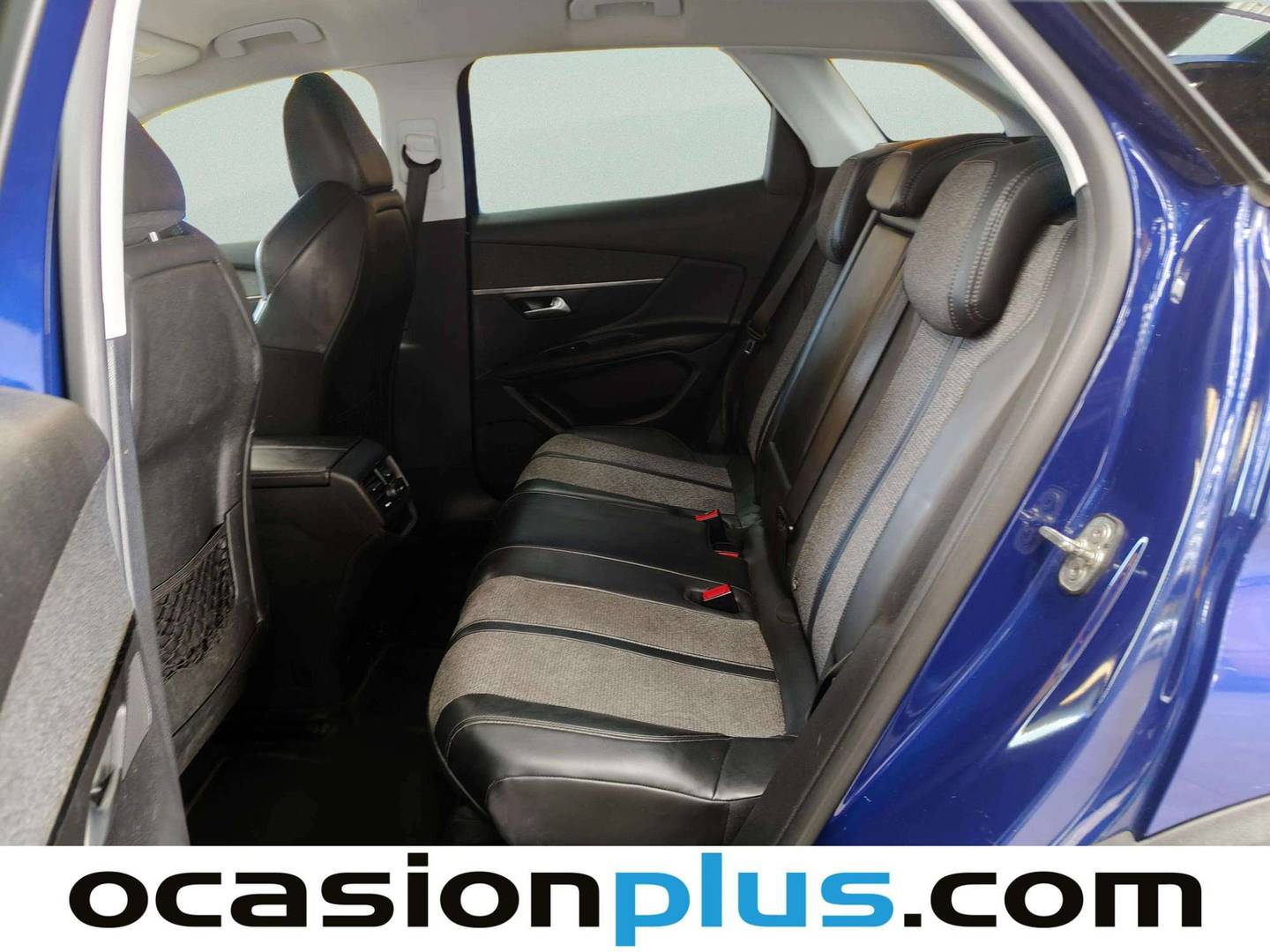 Foto asientos traseros Peugeot 3008 Peugeot 3008 BlueHDI 120 S&S Allure (120 CV)