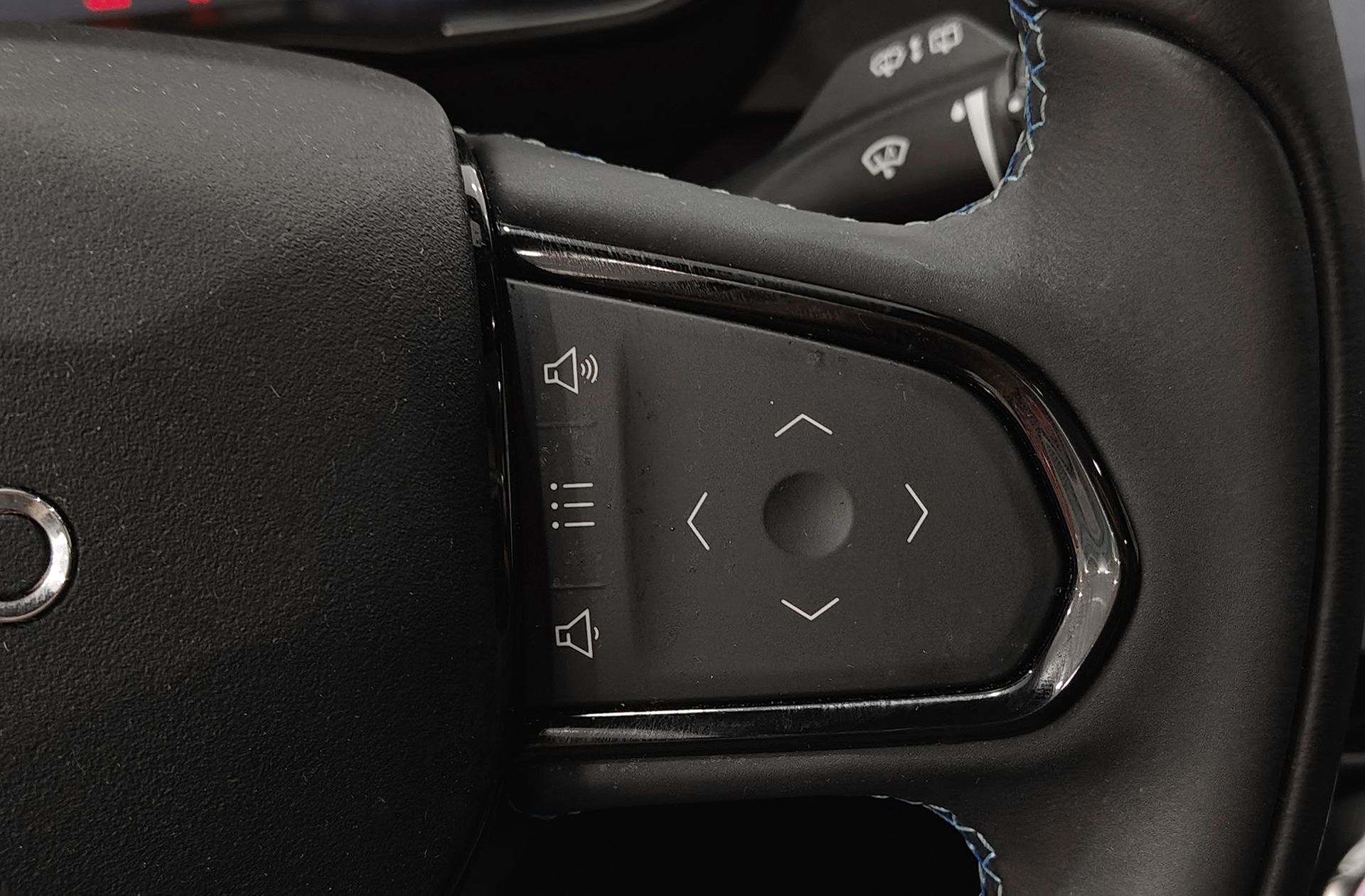 Lynk & Co 01 1.5 PHEV - foto 30
