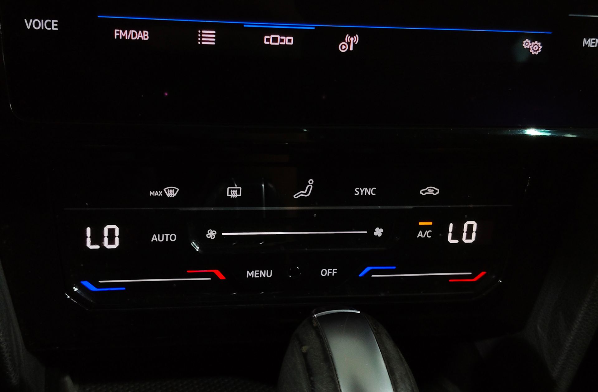 Volkswagen Passat Executive 1.5 TSI DSG - foto 36