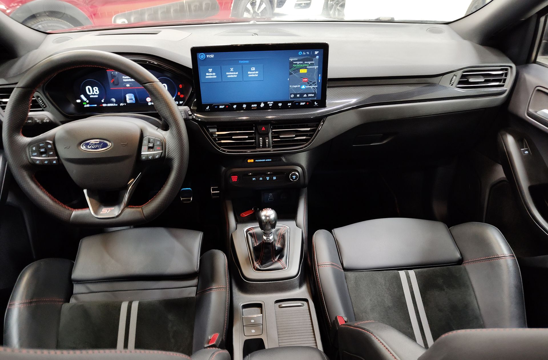 Ford Focus 2.3 EcoBoost ST - foto 7