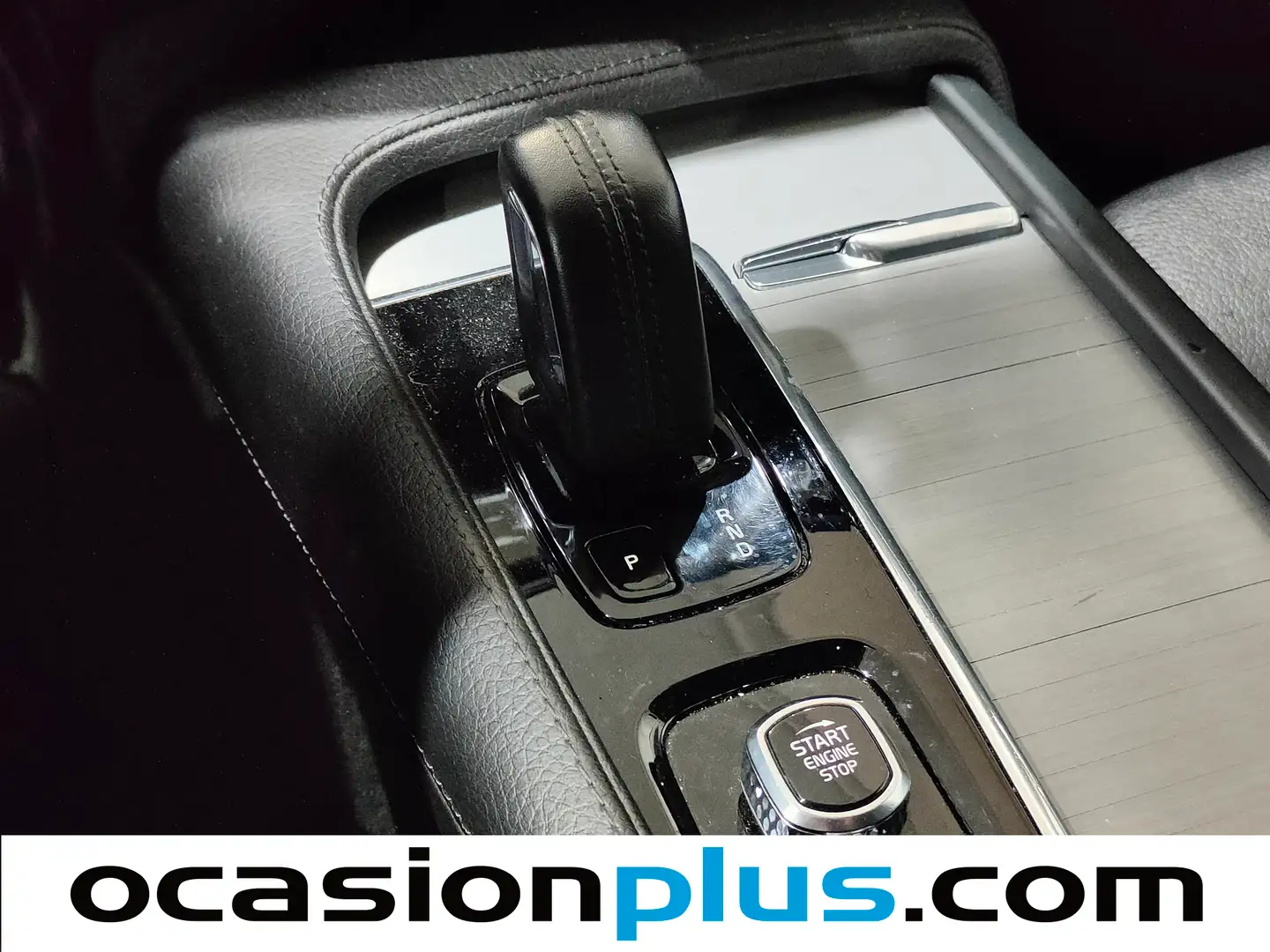 Foto Volvo XC90 Volvo XC90 T8 Business Plus AWD Auto (390 CV)