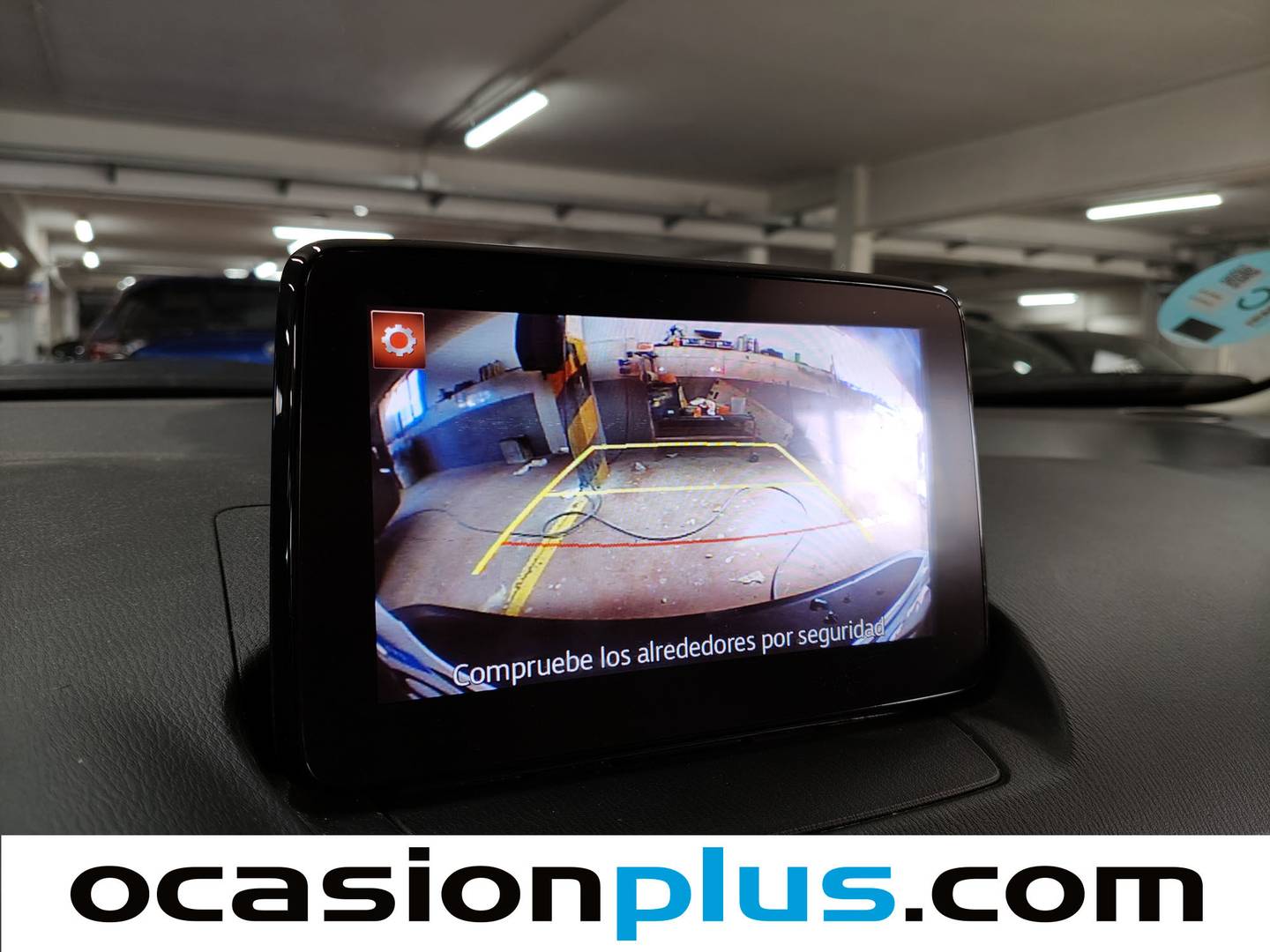 Extras del Mazda CX-3 Mazda CX-3 2.0 G Zenith 2WD (121 CV)