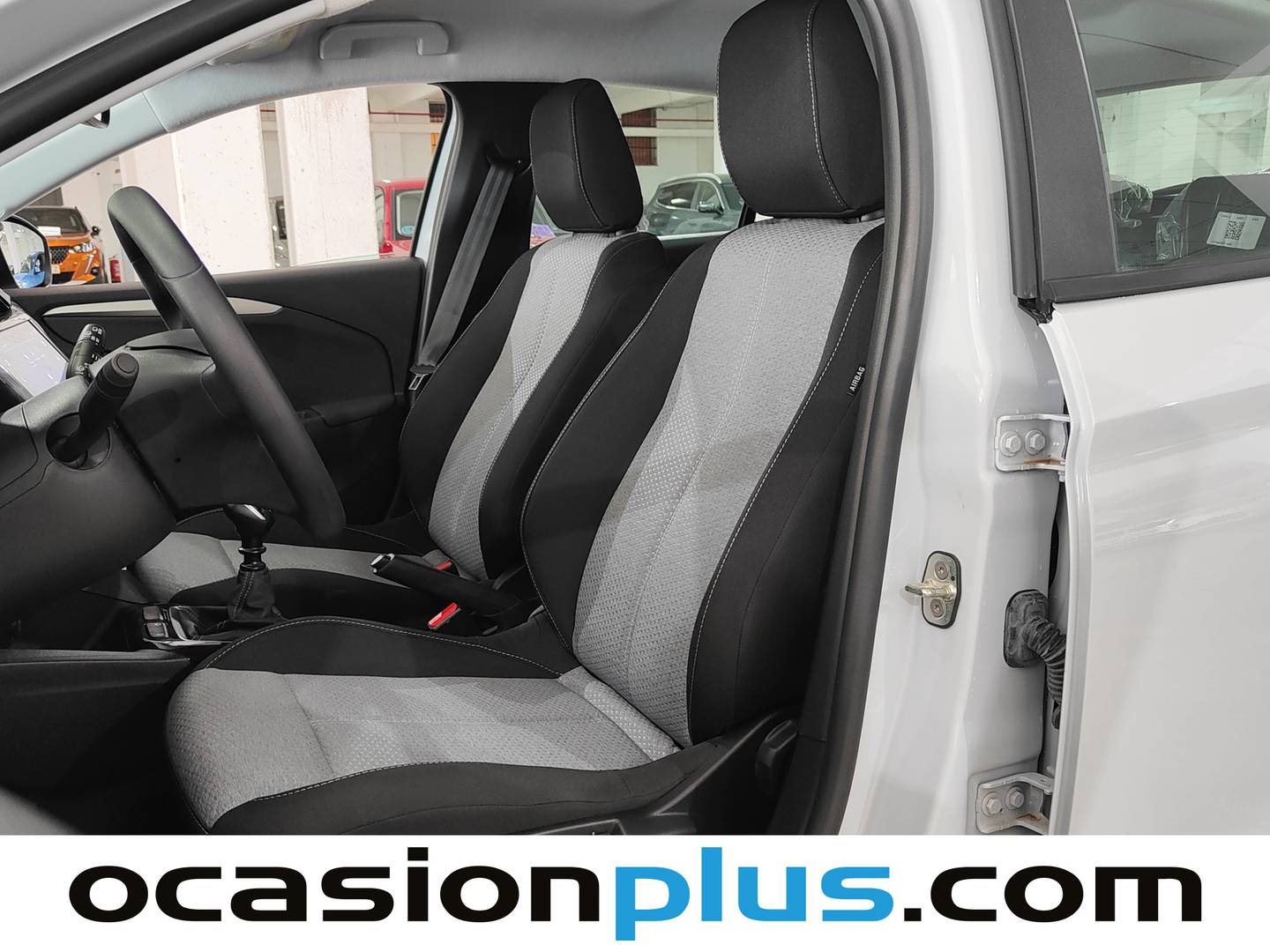 Foto asientos delanteros Opel Corsa Opel Corsa 1.2T XHL Edition (100 CV)