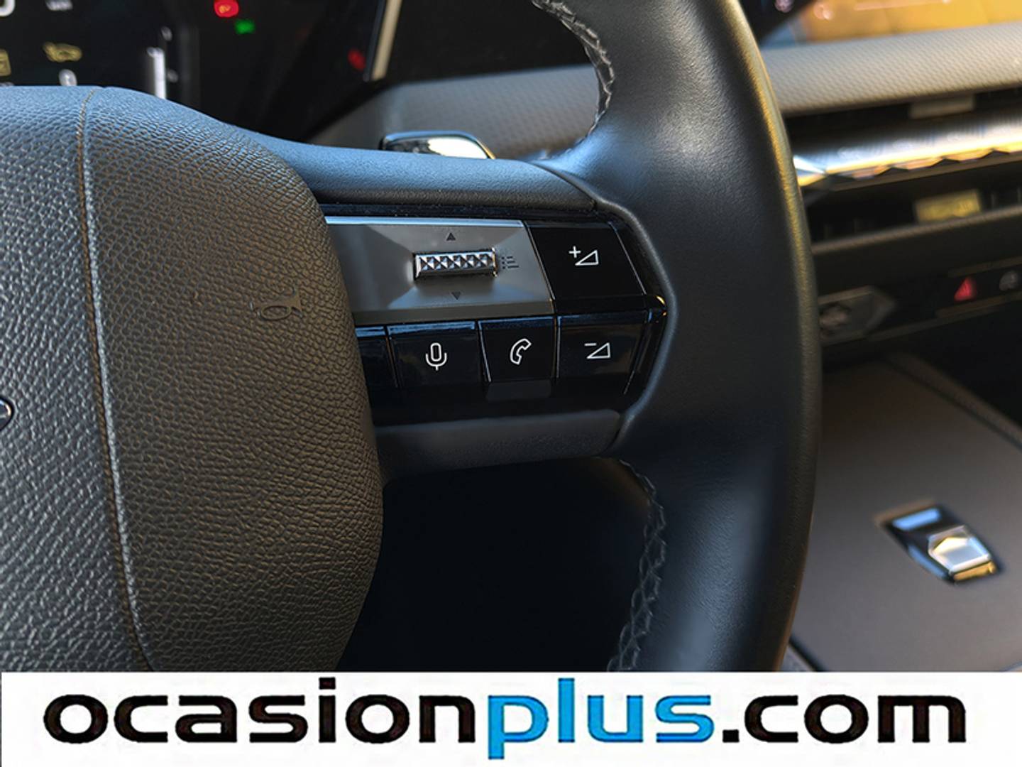 Foto DS DS 4 DS DS4 BlueHDi 130 Bastille Auto (130 CV)