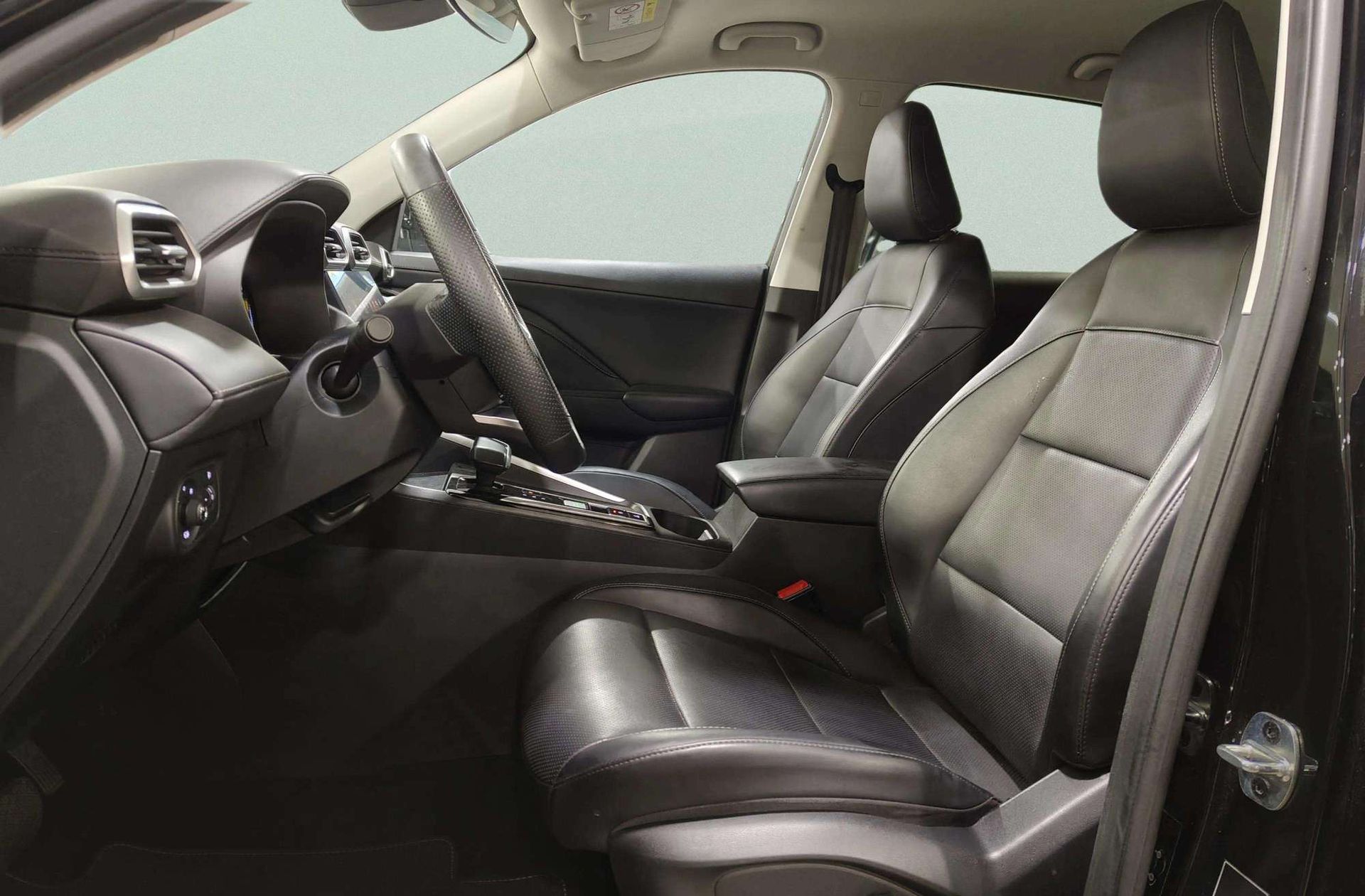 MG ZS 1.5 Hybrid+ Luxury - foto 12