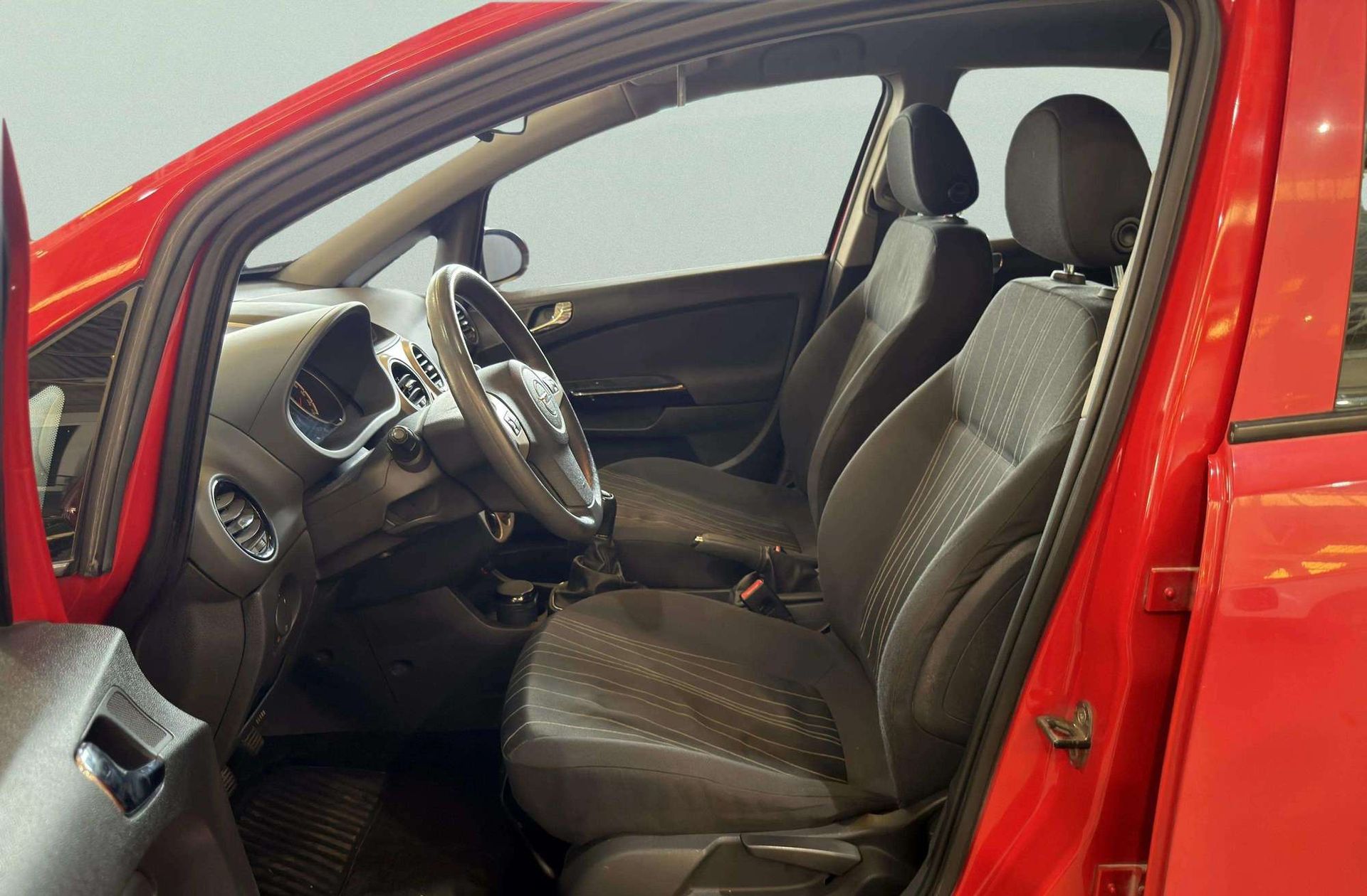 Opel Corsa 1.3 CDTI Enjoy - foto 8