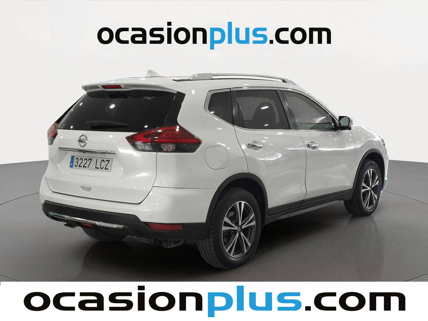 Foto trasera Nissan X-TRAIL Nissan X-Trail dCi 150 Tekna 4x2 CVT (150 CV) 7 Plazas derecha