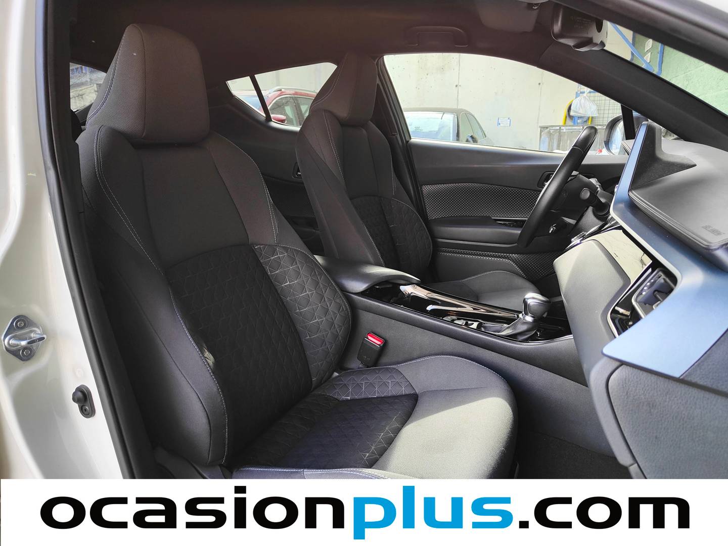 Toyota C-HR Toyota C-HR 1.8 125H Advance (122 CV) km 0