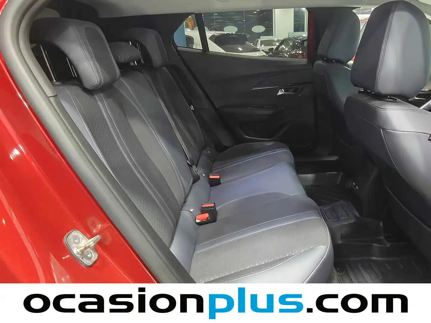 Foto Peugeot 2008 Peugeot 2008 BlueHDi 130 S&S Allure EAT8 (130 CV)