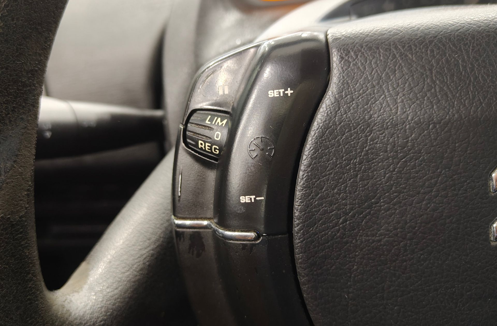 Citroën C4 1.6 HDi LX - foto 23