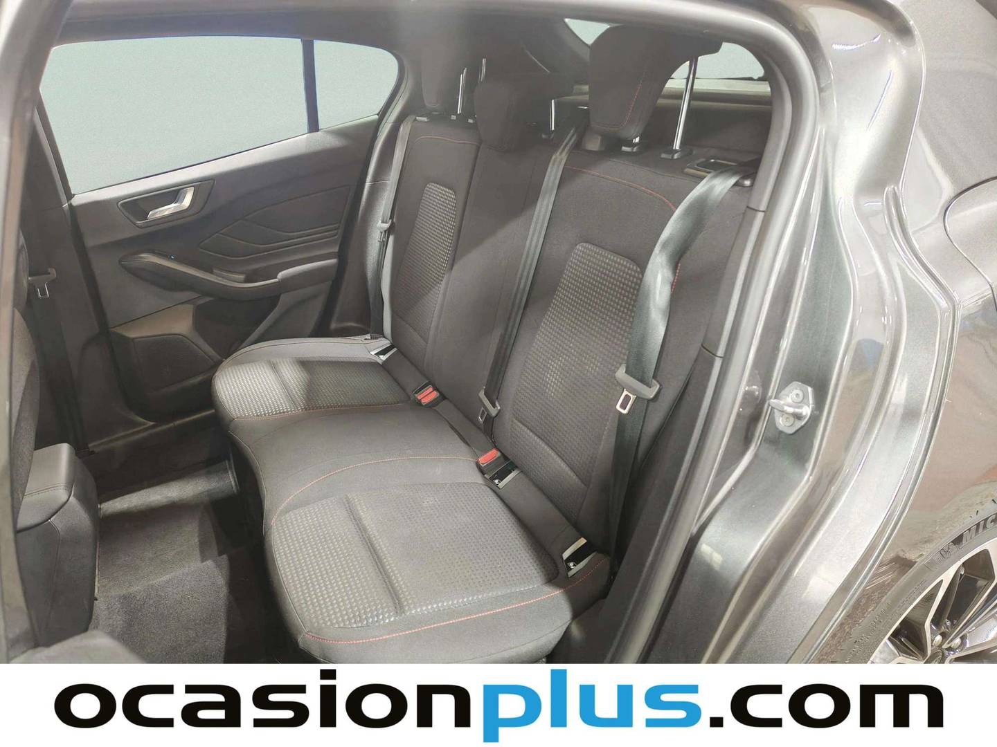 Foto asientos traseros Ford Focus Ford Focus 1.0 Ecoboost MHEV ST-Line (125 CV)
