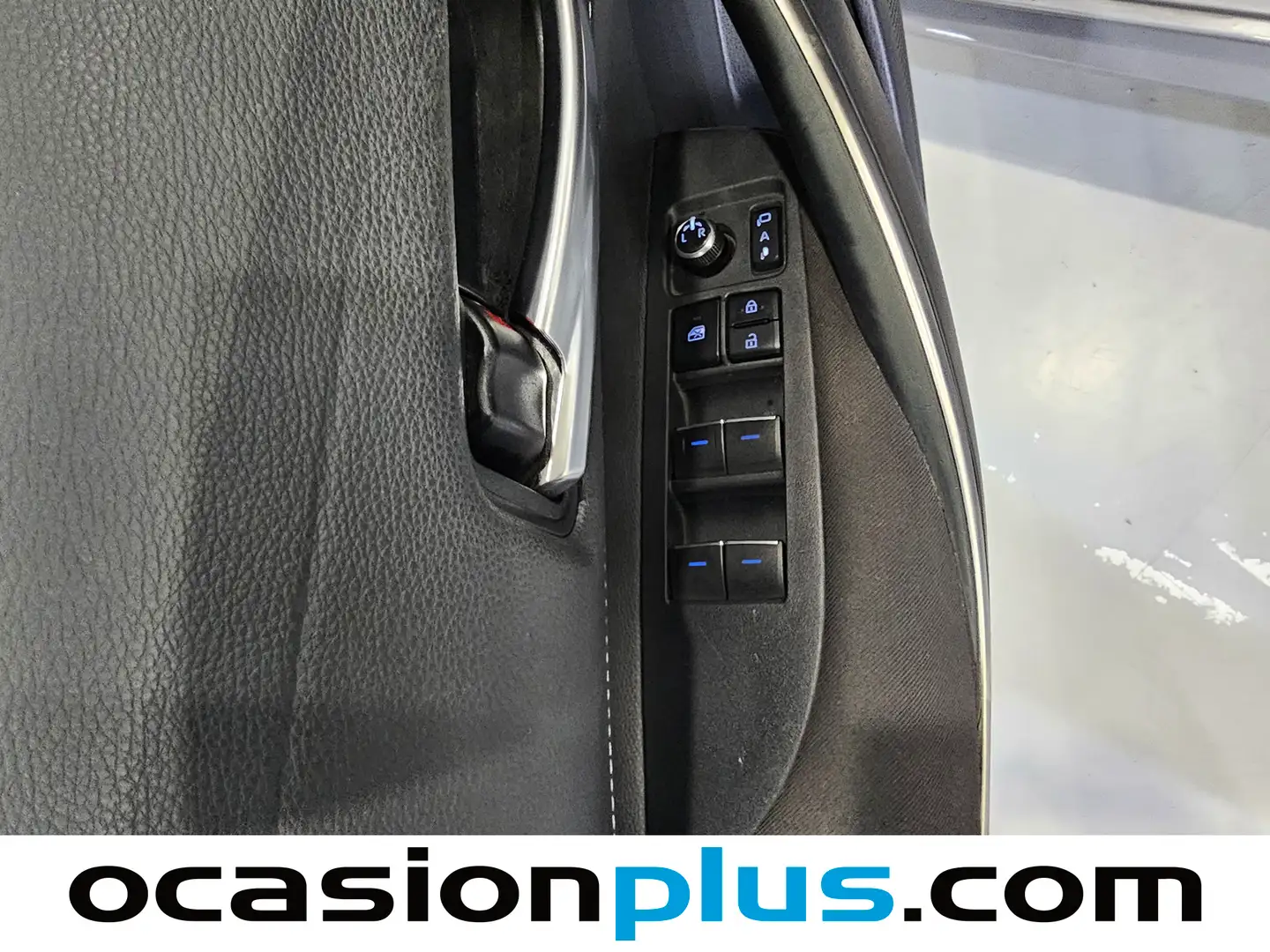 Foto Toyota Corolla Toyota Corolla 1.8 125 Híbrido Active Tech E-CVT (122 CV)