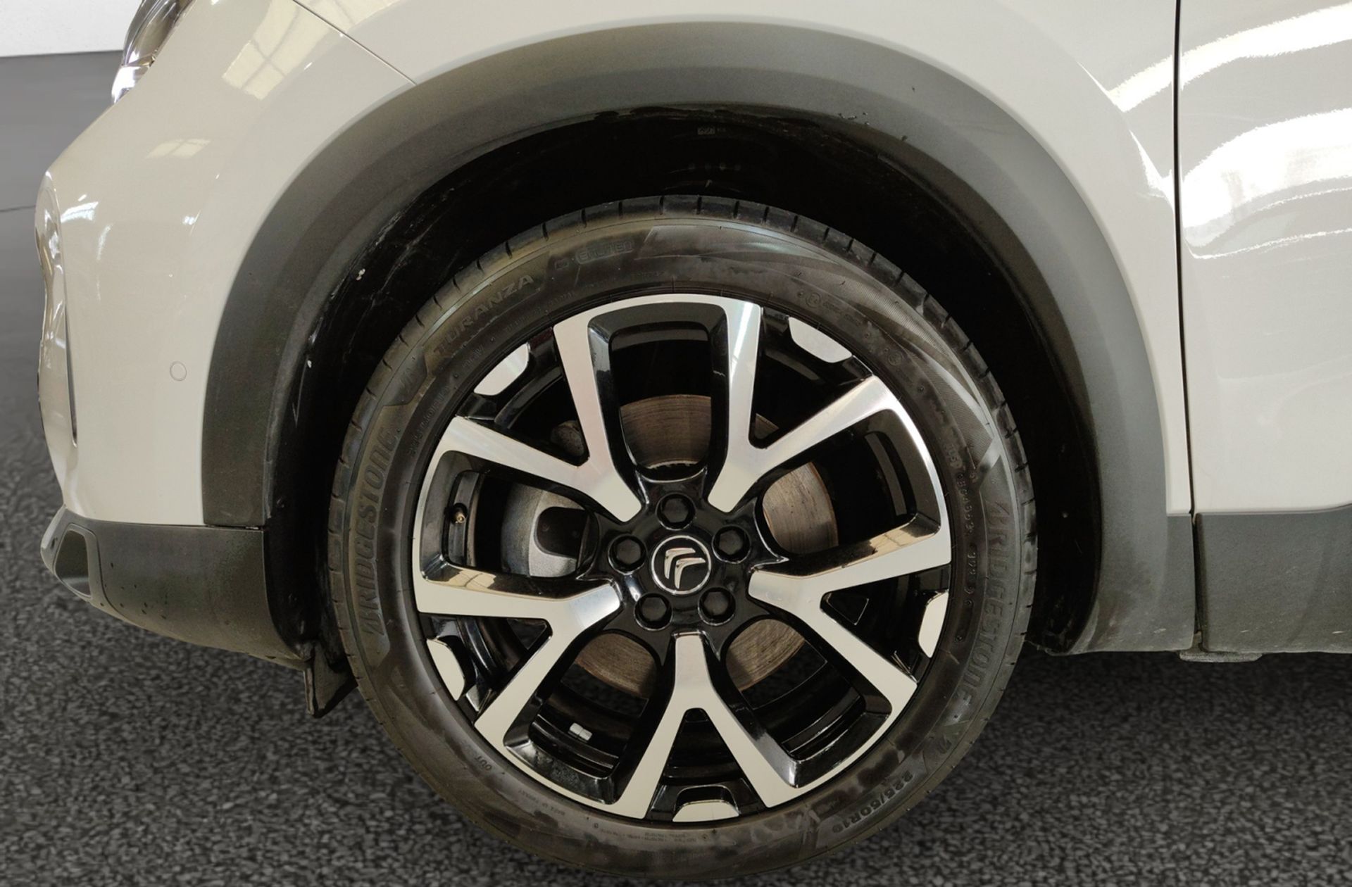 Citroën C5 Aircross 225 Shine Pack e-EAT8 - foto 44