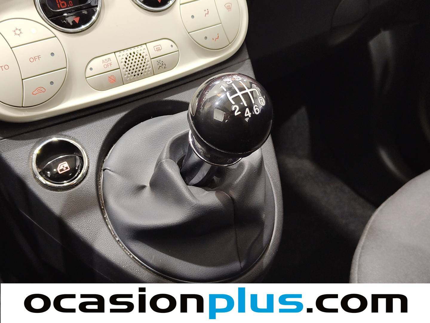 Fiat 500 Fiat 500 1.0 Hybrid Dolcevita (70 CV) de segunda mano