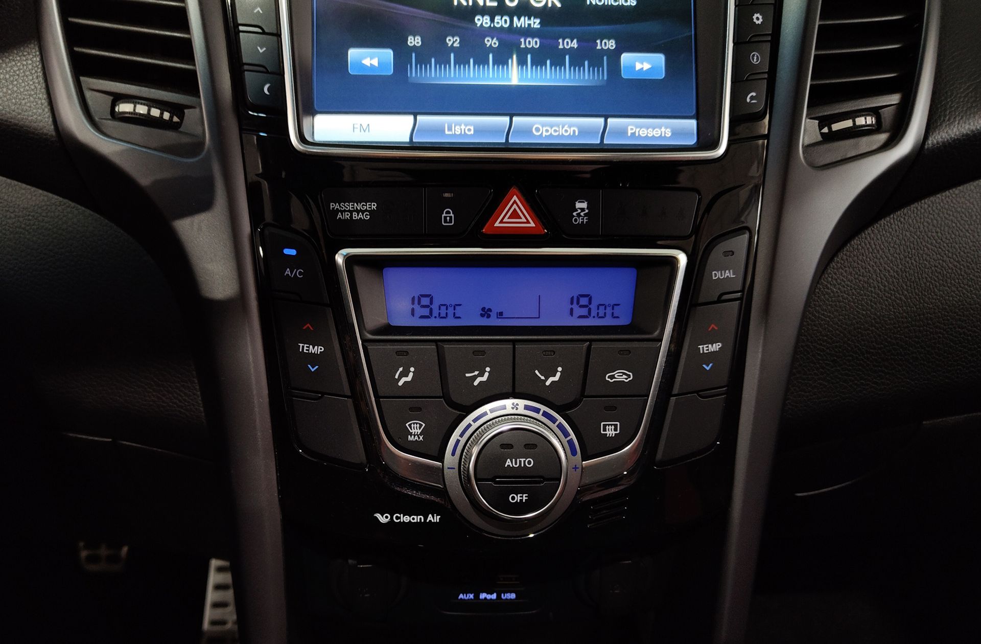 Hyundai i30 1.6 T-GDi Turbo Sky Nav - foto 29