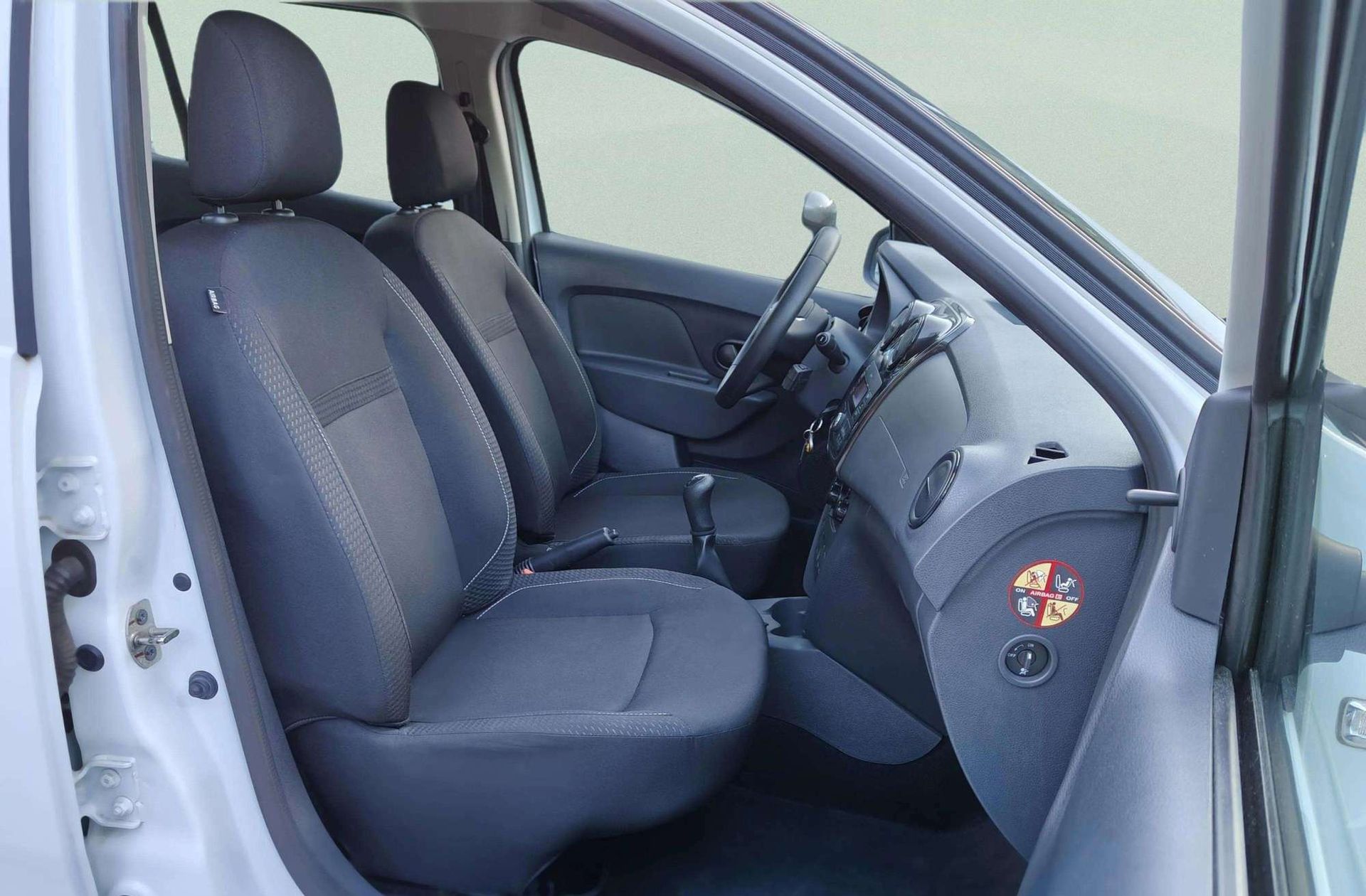 Dacia Sandero Ambiance 1.0 - foto 14