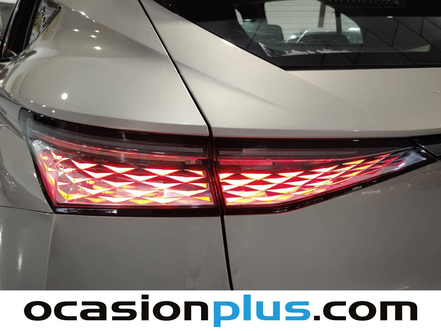 Foto DS DS 4 DS DS4 BlueHDi 130 Trocadero Auto  (130 CV)