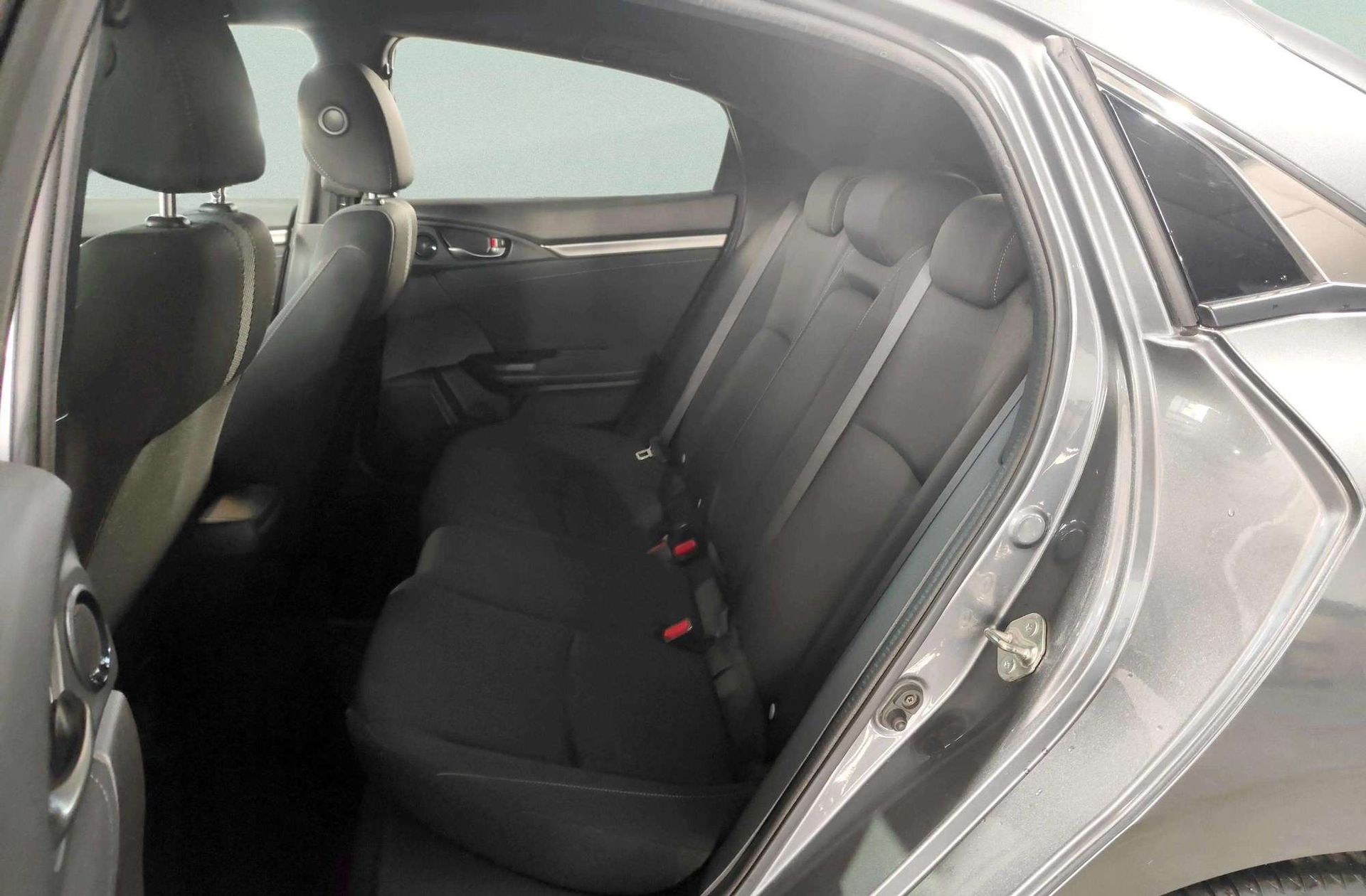 Honda Civic 1.0 I-VTEC Turbo Elegance Navi - foto 14