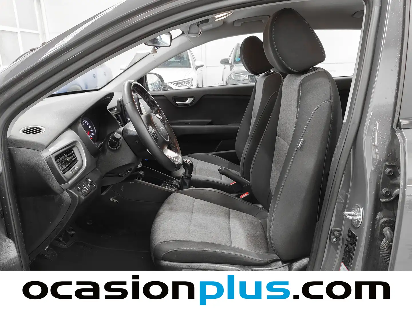 Foto KIA Stonic Kia Stonic 1.0 T-GDi MHEV iMT Concept (100 CV)