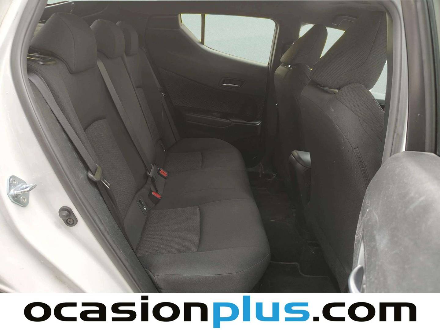 Toyota C-HR Toyota C-HR 1.8 125H Advance (122 CV) automático