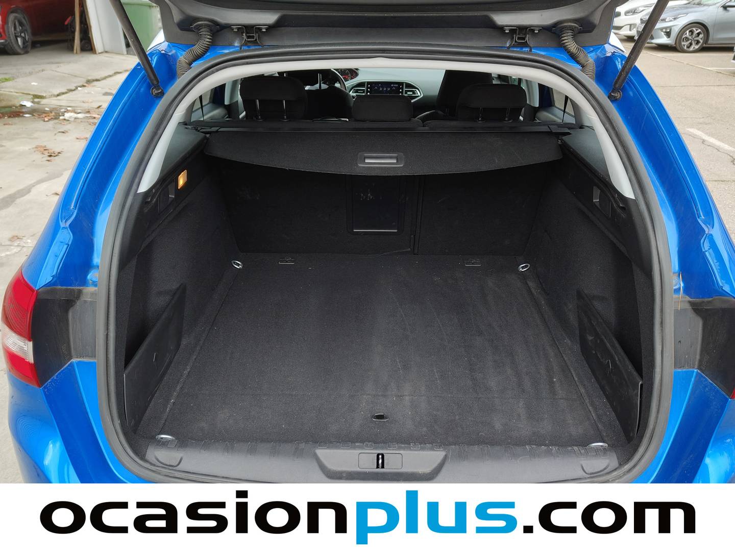 Foto Peugeot 308 Peugeot 308 SW SW BlueHDi 130 S&S Allure Pack (130 CV)