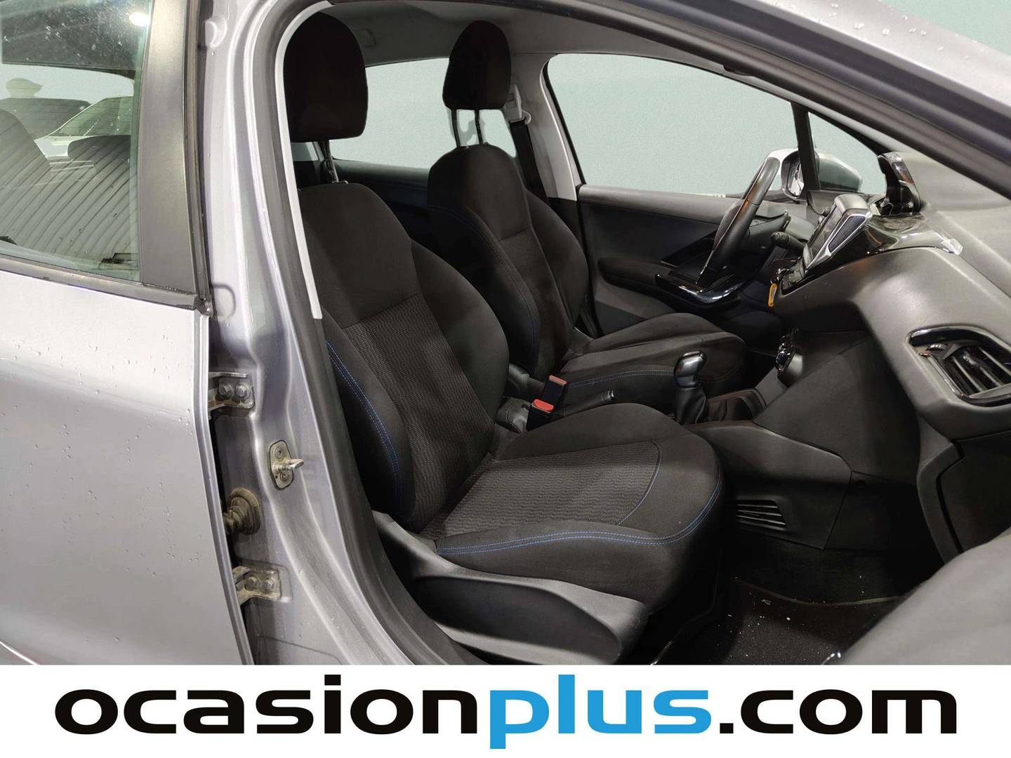 Peugeot 208 Peugeot 208 PureTech Signature (82 CV) al mejor precio