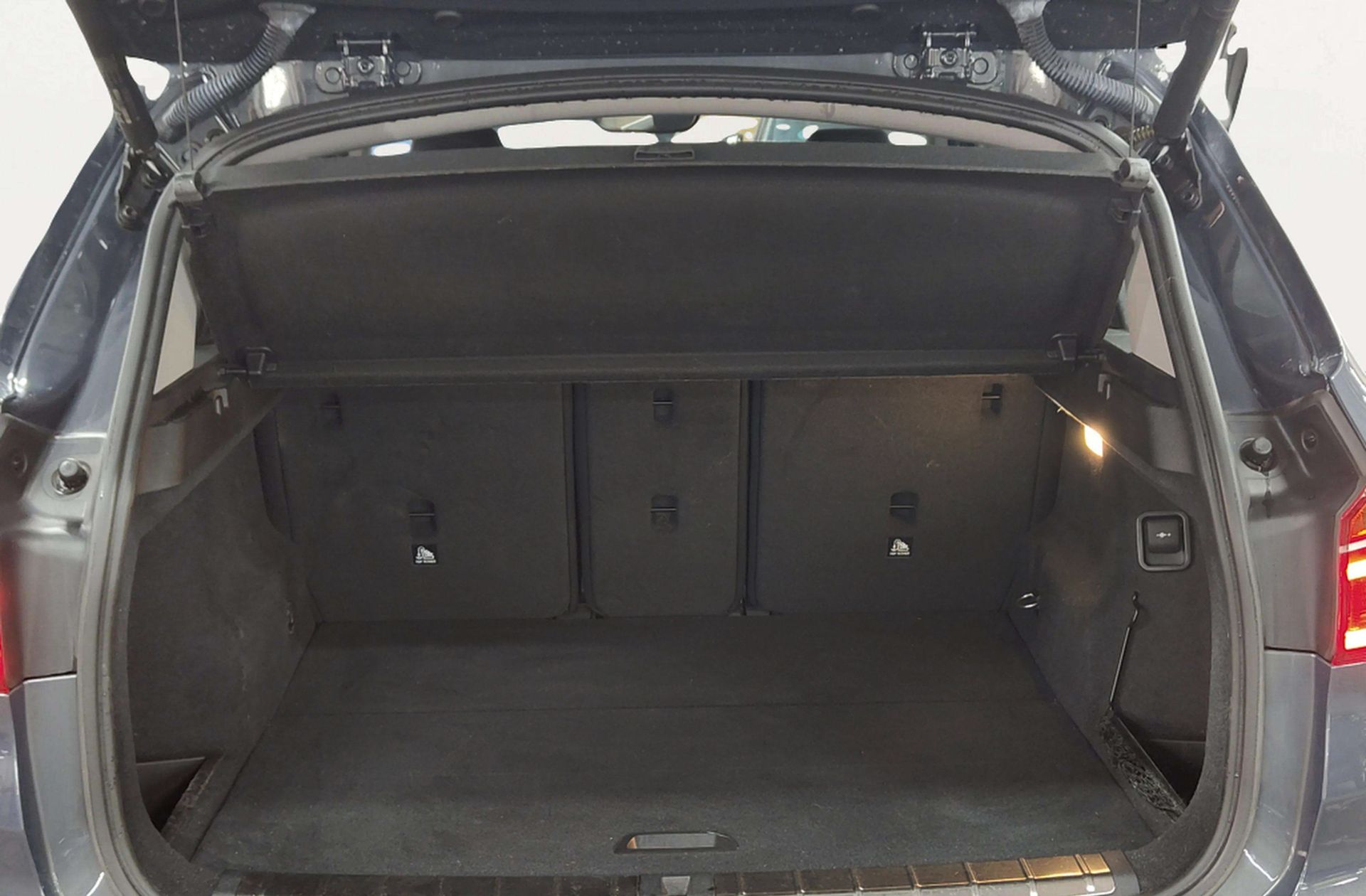 BMW X1 sDrive18d - foto 19