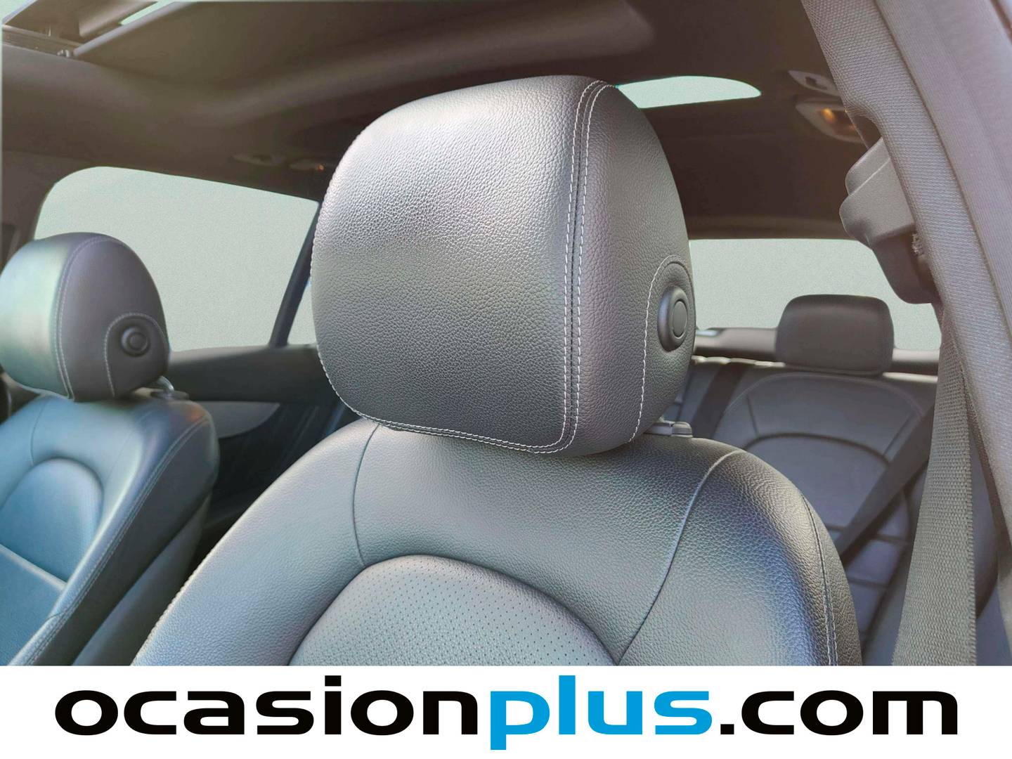 Equipamiento del Mercedes Clase GLC Mercedes GLC 200 4Matic (197 CV) PACK AMG