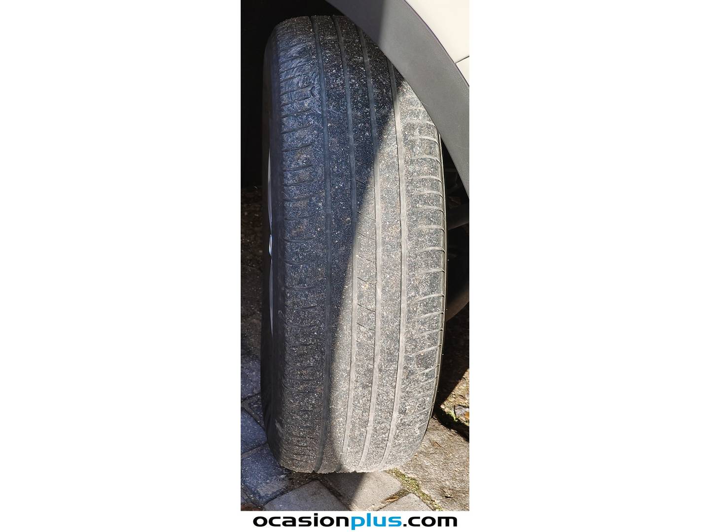 Foto SsangYong Tivoli Ssangyong Tivoli G12T Urban Plus (128 CV)