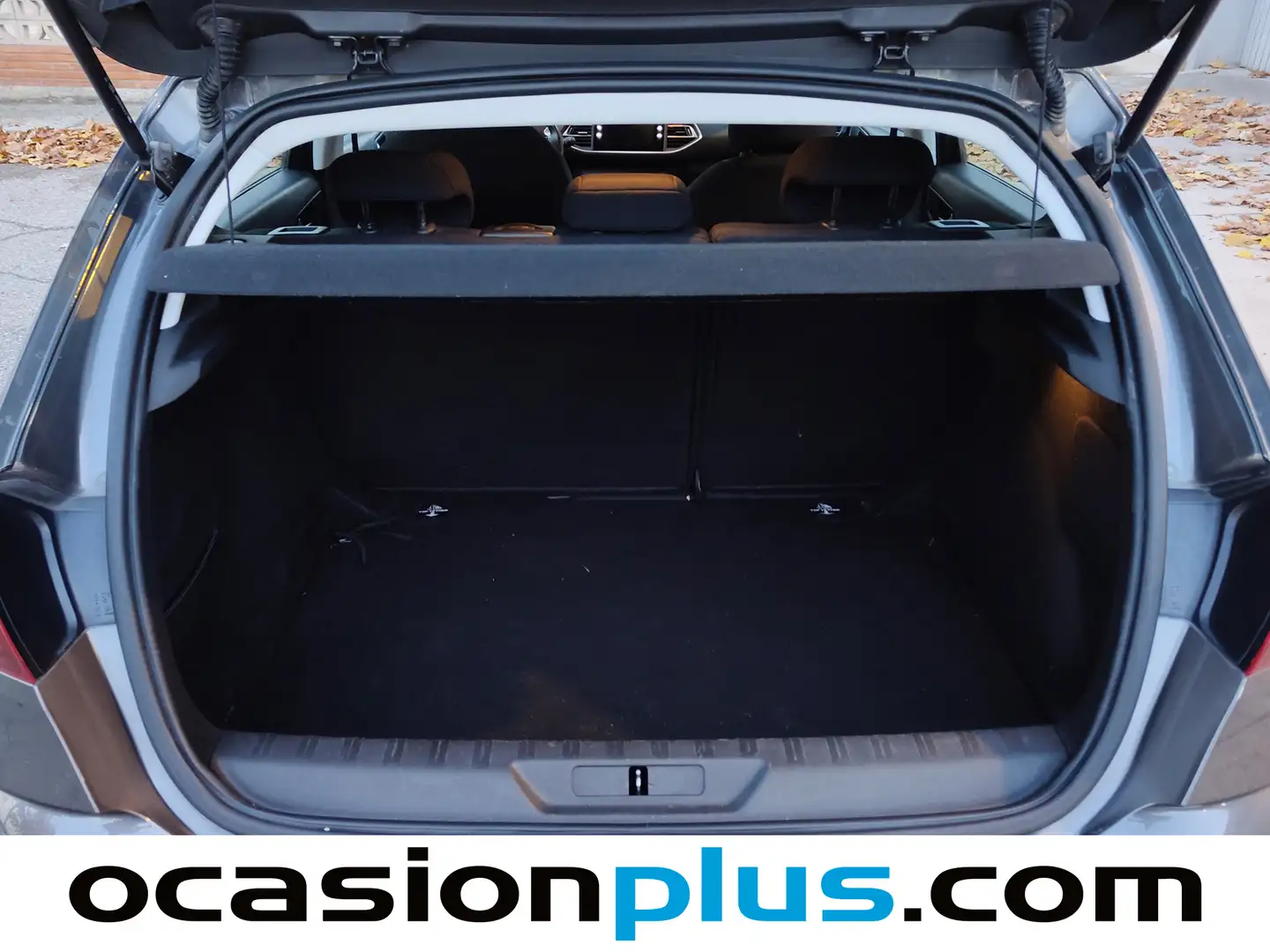 Foto Peugeot 308 Peugeot 308 Active Pack BlueHDi S&S (130 CV)