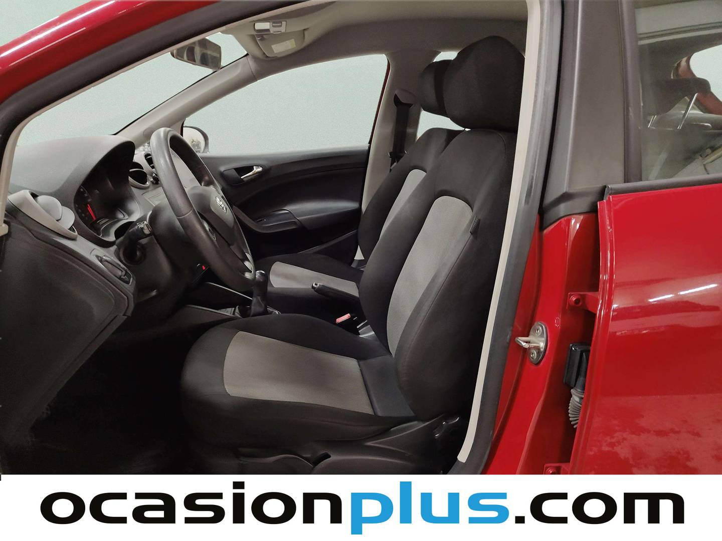 Foto asientos delanteros Seat Ibiza Seat Ibiza 1.0 Reference (75 CV)