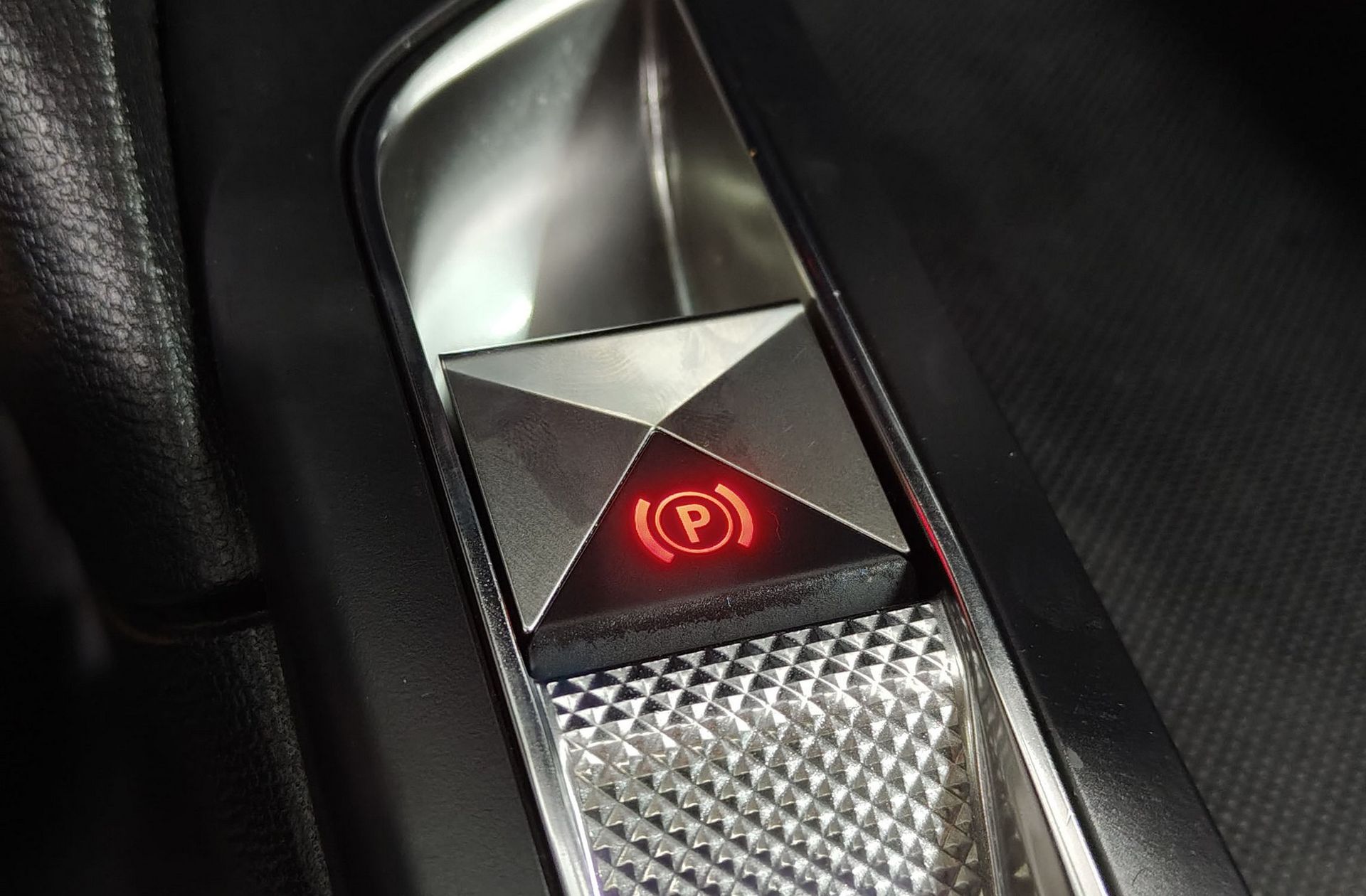 DS 3 PureTech 130 Performance Line - foto 32