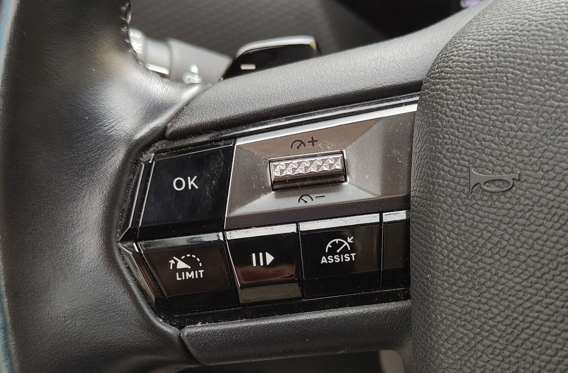 DS 4 PureTech 130 Bastille - foto 30