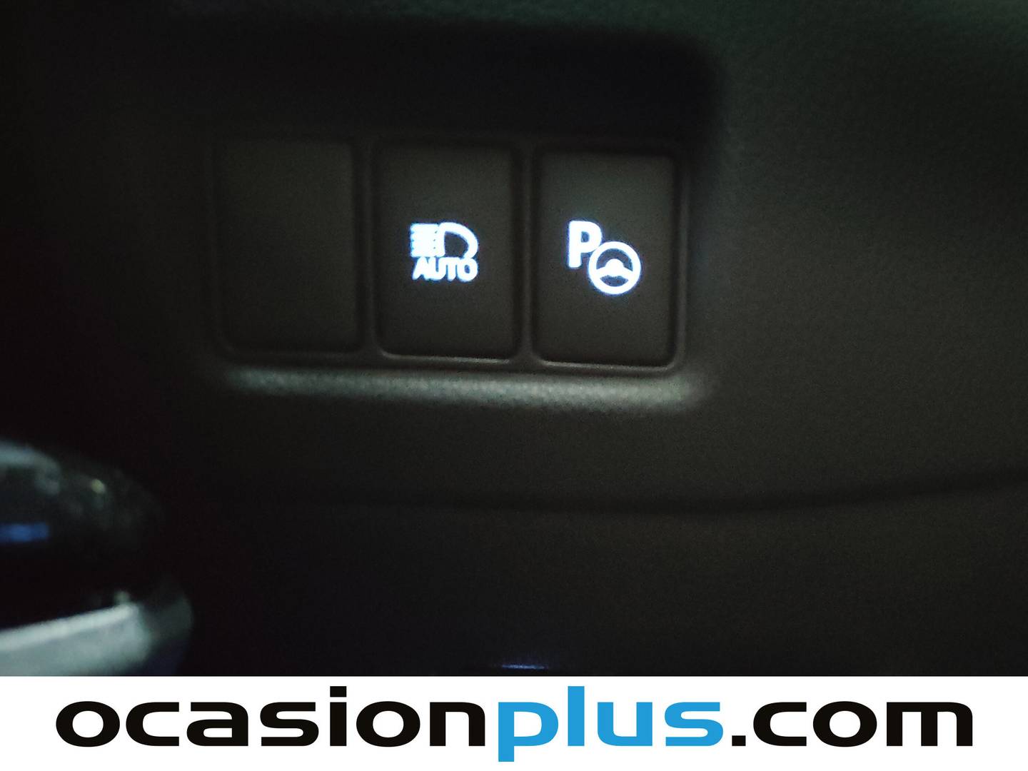 Foto Toyota C-HR Toyota C-HR 1.8 125H Dynamic Plus (122 CV)