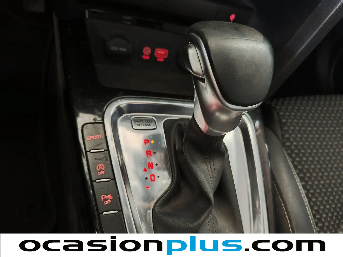 Foto KIA Ceed Kia Ceed 1.4 T-GDi Tech DCT (140 CV)