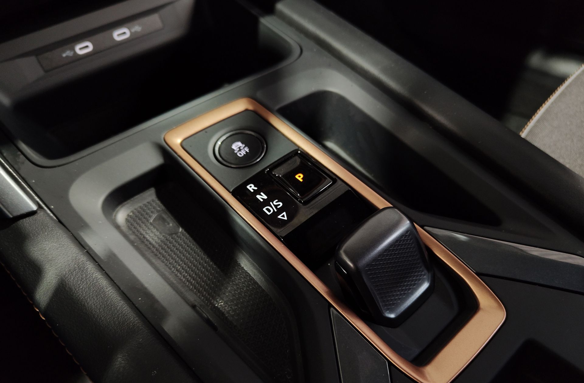 Cupra León 1.5 TSI e-Hybrid DSG - foto 5